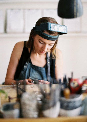 How Technology is Revolutionizing the World of Jewelry Design and Manufacturing