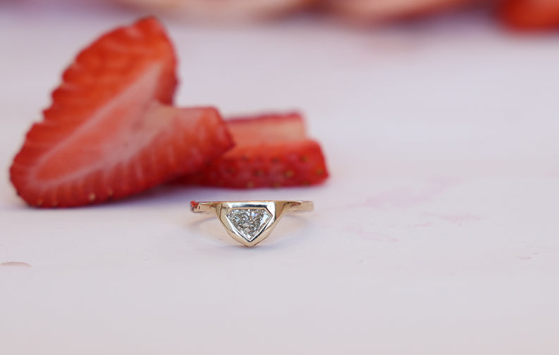 Less is more: the rise of minimalist jewelry in fashion