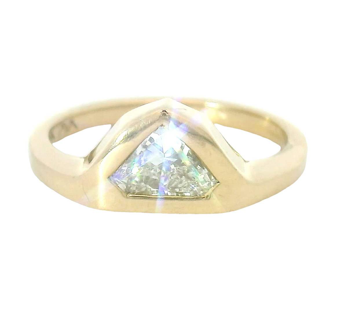 Armadura Diamond Solitaire