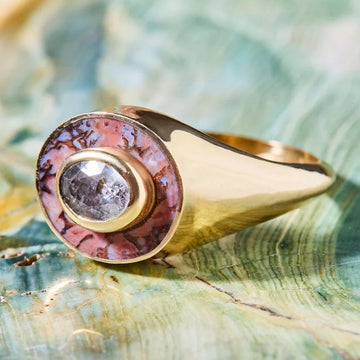 The Anoitecer Signet Ring